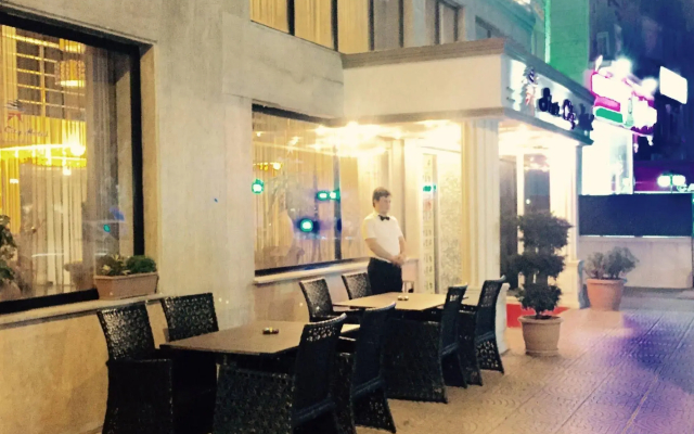 Star City Hotel