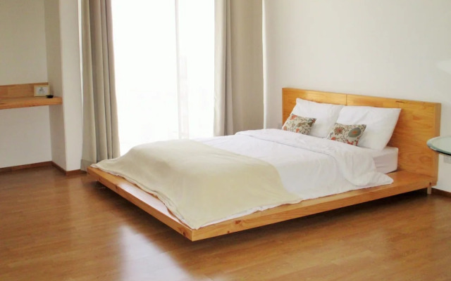 Cedar Cats Apartments