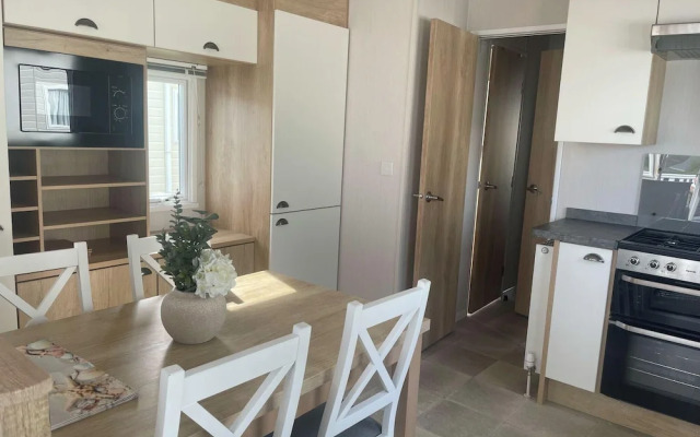 2 Bed-sleeps 6-patio-parking-pet Friendly