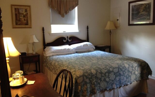 Red Lion Bed & Breakfast