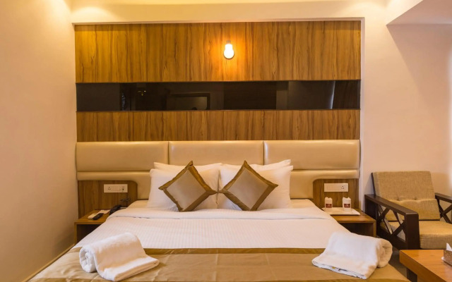 Grand Plaza Suites