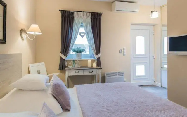 Villa Aurora