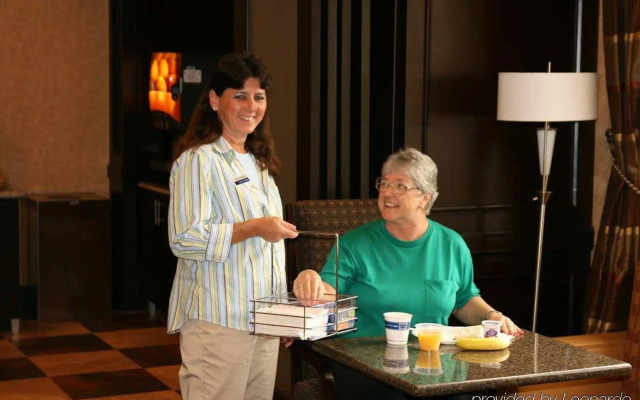 Hampton Inn & Suites Buffalo