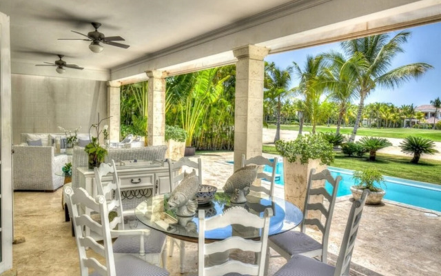 Sunny Vacation Villa 78