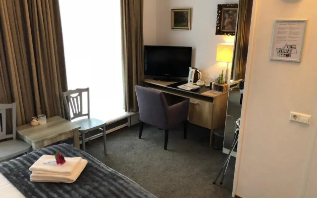 Hotel De Keizerskroon