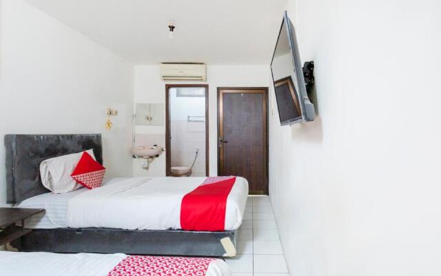 OYO 501 Elpeka Dua Residence