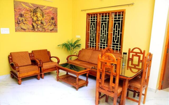 Sri Apartment 2BHK For Familys Couples Parking A1
