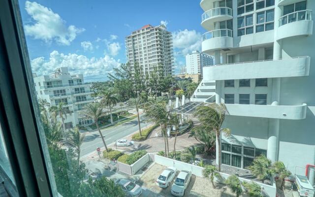 Private Apartments at the Casablanca