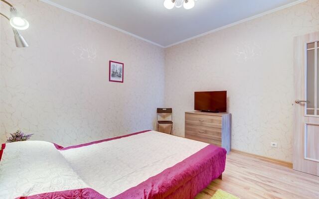 Апартаменты «Spb2day Полтавский проезд 2»