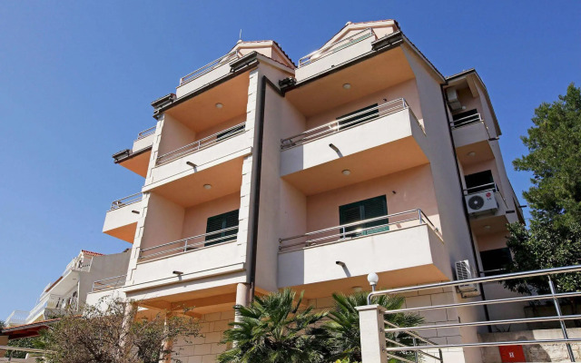 Apartments Vala