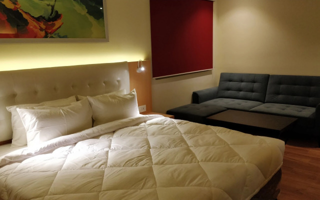 10 Park Street Hotel & Banquets