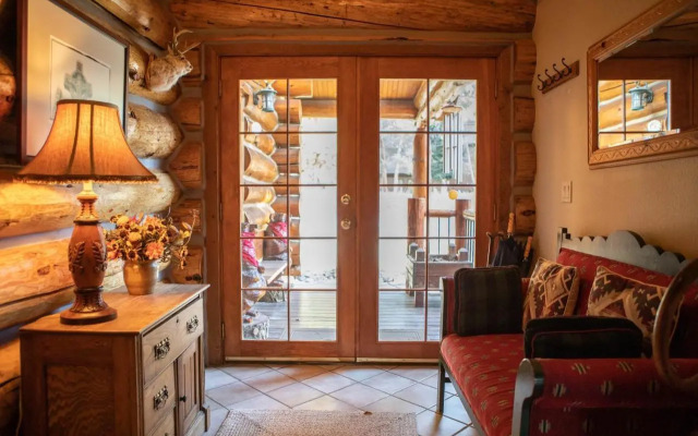 13 Bear Tree Court Condo