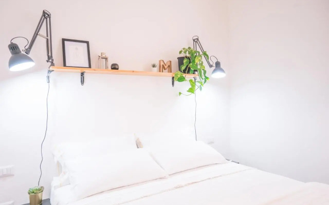 Minimalist Chic a Villanova 3Bdr - 2Bth - WiFi