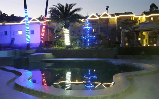 Hummingbird Resort