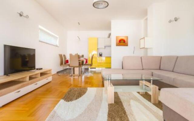 Villa Apartments Futura