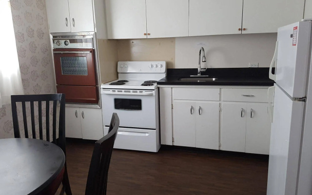 Alpine Inn & Suites