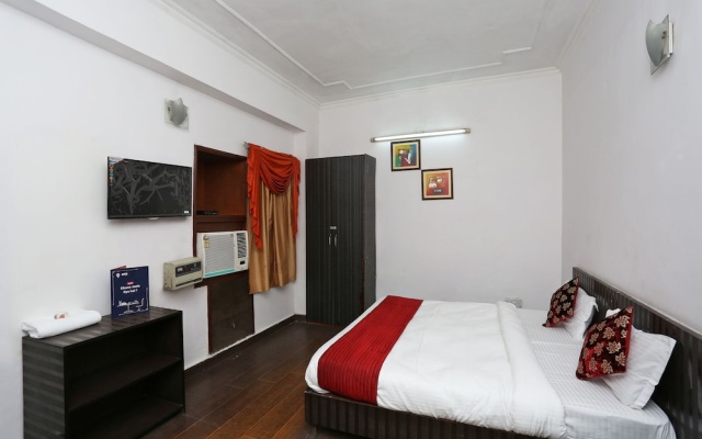 The Sunrise House – Guest Rooms – Noida