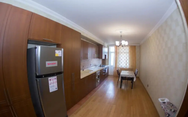 Bakuvi Tourist Apartment B092