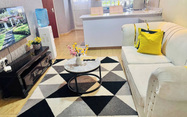 Jolly 1br With AC, Backup Gen, Netflix, Balcony