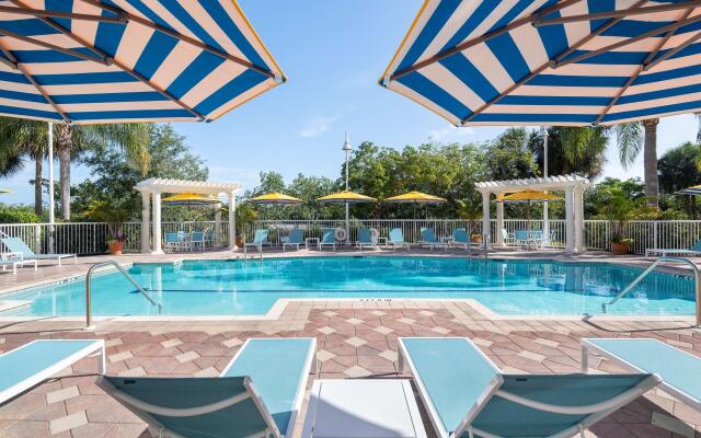 DoubleTree Suites by Hilton Naples