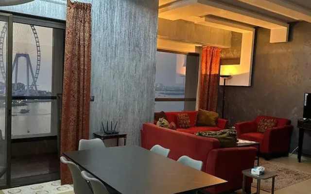 Remarkable 2-bed Apartment in Dubai