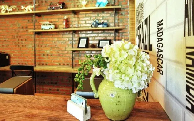 Sanyacoastal Inn Dadonghai