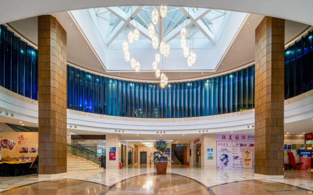 Chinflux Mandarin Hotel