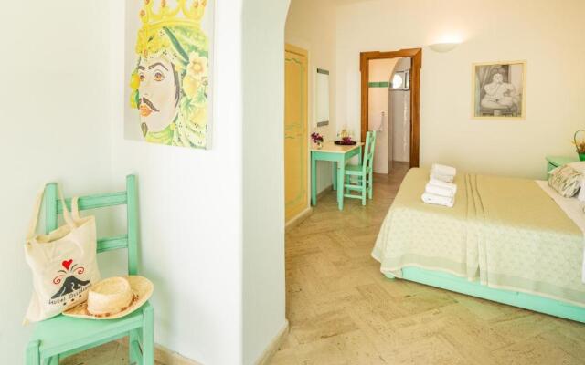 Stromboli Suite Apartment with Terrace Volcano & Sea view
