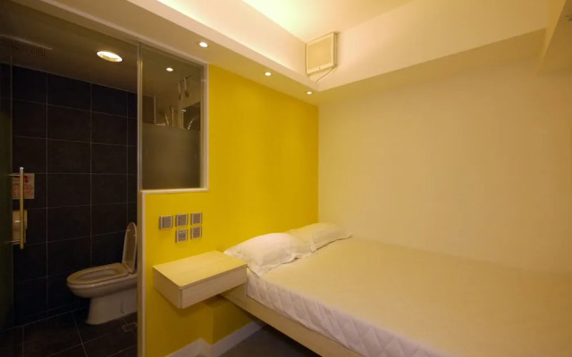 Panda's Hostel - Stylish