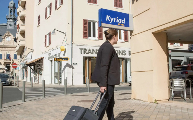 Kyriad Villefranche Sur Saone