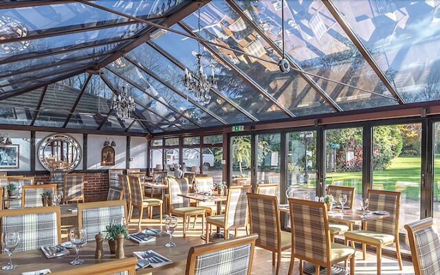 The Stanwick Hotel