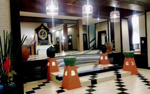 Phuphaya Resort Pattaya