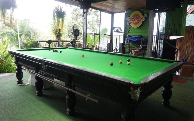 Baansuan Chomchun By Zuzu