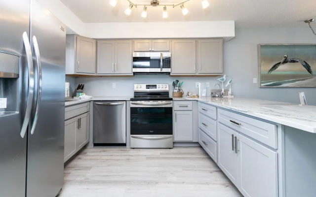 Seaside Beach & Racquet 4708