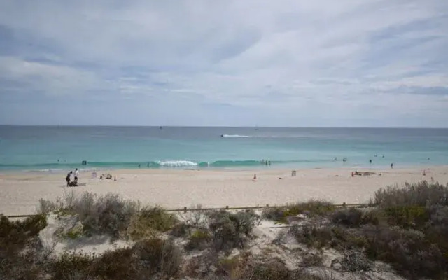 West Beach Lagoon 219, Sleeps 3
