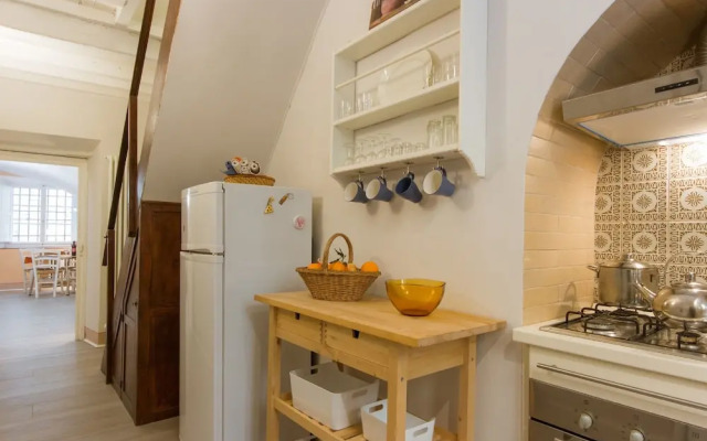 Pandolfini Courtyard