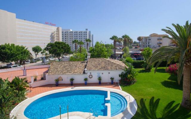 Erisa 25 by IVI Real Estate