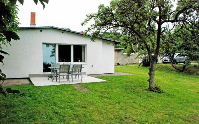Ferienbungalow mit gro_em Garten i