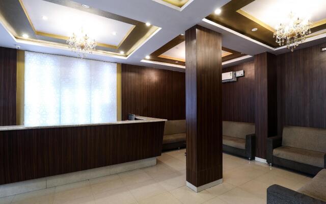OYO 16539 Grand Sandarshini Inn