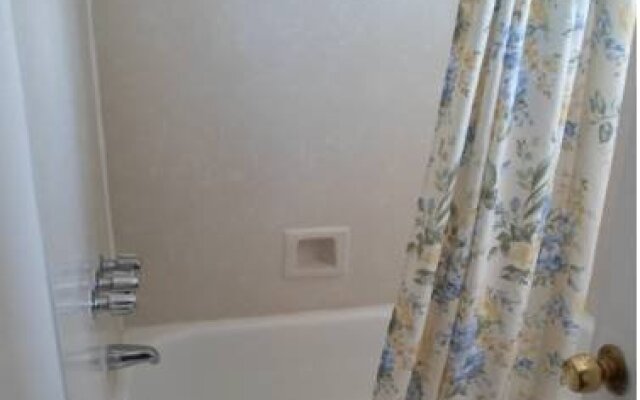 Fremont Frontier Motel