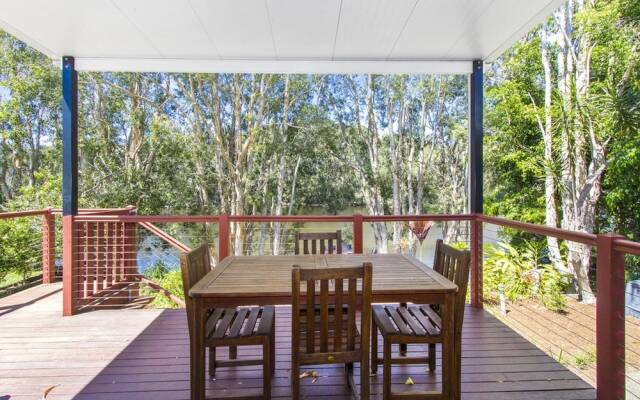 Cabarita Beach Bliss - Holiday Home On The Lake