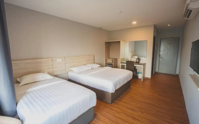 V3 Hotel & Residence Seri Alam