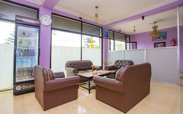 SPOT ON 425 A-one Hotel