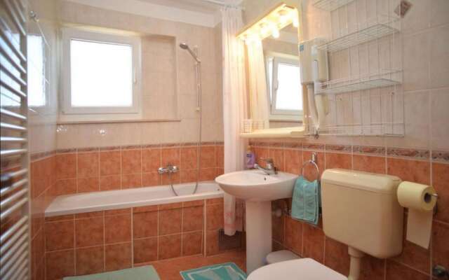 Apartments Divna