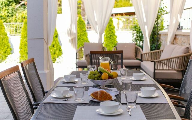 Villa Bante - Luxury Stone House