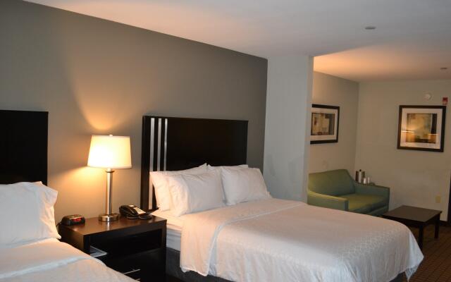 Holiday Inn Express Hotel & Suites Selinsgrove by IHG