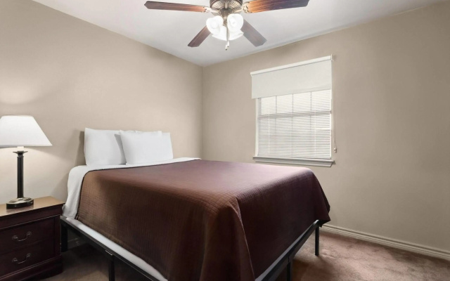 Eagle's Den Suites Big Spring a Travelodge by Wyndham