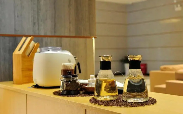 Starway Hotel Guiyang Dusi Road