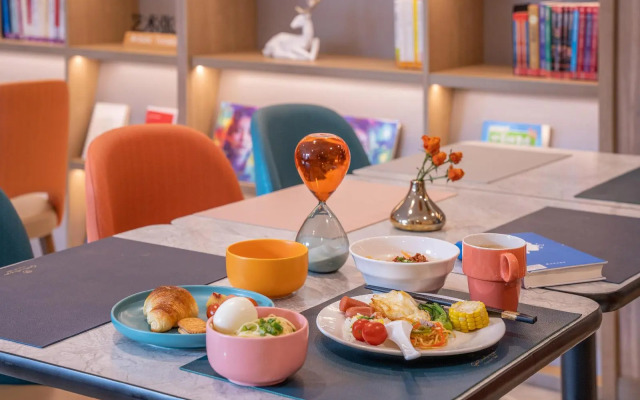 Hanting Hotel Kunming Railway Station