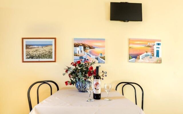 Ammes Apartments